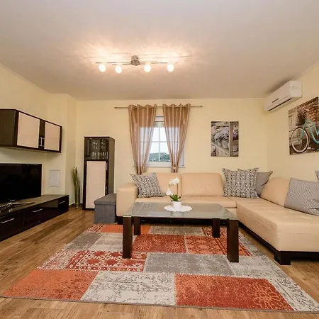 Apartment Spomenka Zvonko