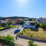 Spomenka Zvonko Apartament Lopar