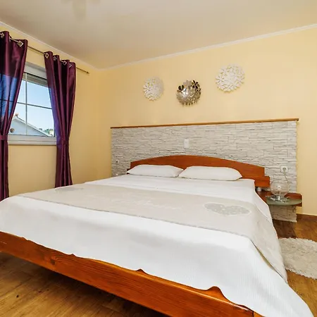 Appartamento Spomenka Zvonko Lopar